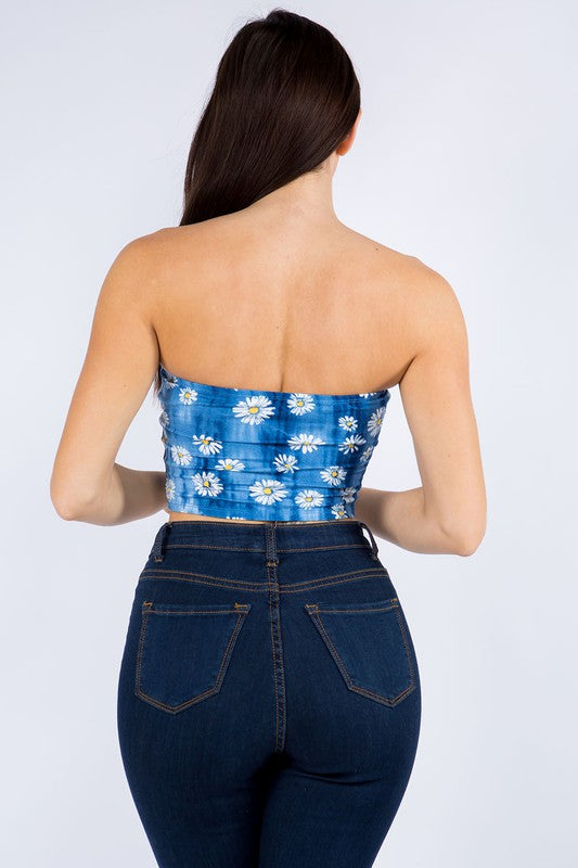TOP OFF SHOULDER TIE DYE AND DAISY PRINTED TUBE.
