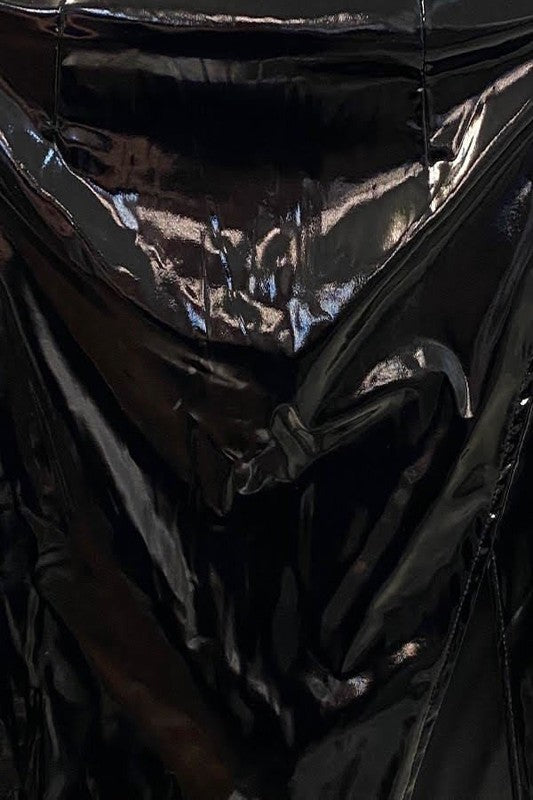 LATEX MINI SKIRT WITH SIDE SLIT AND BACK ZIPPER IN BLACK