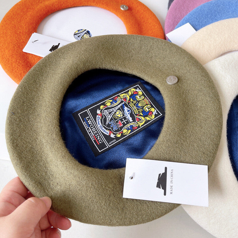 Spanish Wool Beret Hat Female Elegant French Painter Hat Badge Satin Lined British Retro Stewardess Hat