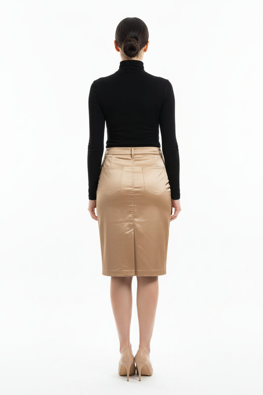 falda imitacion de leder en Crema