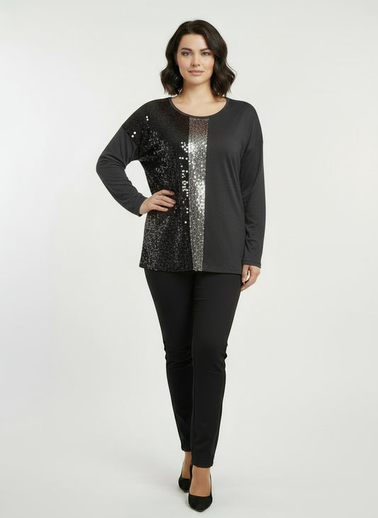 Long-sleeved sweater in gray and black with a silver design on the front