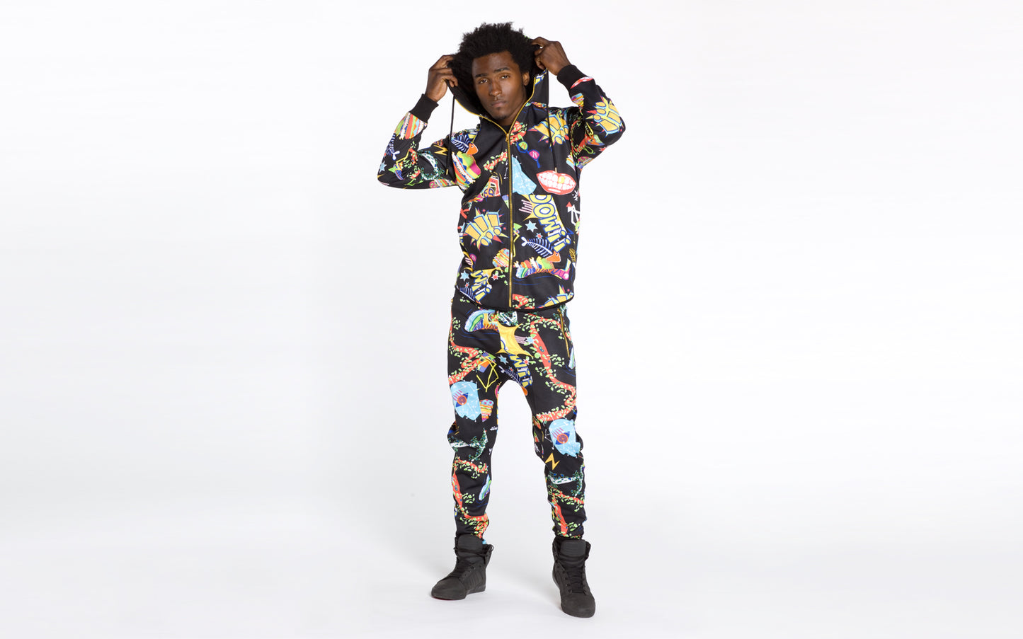 TWO PIECE SET IN MULTICOLORS