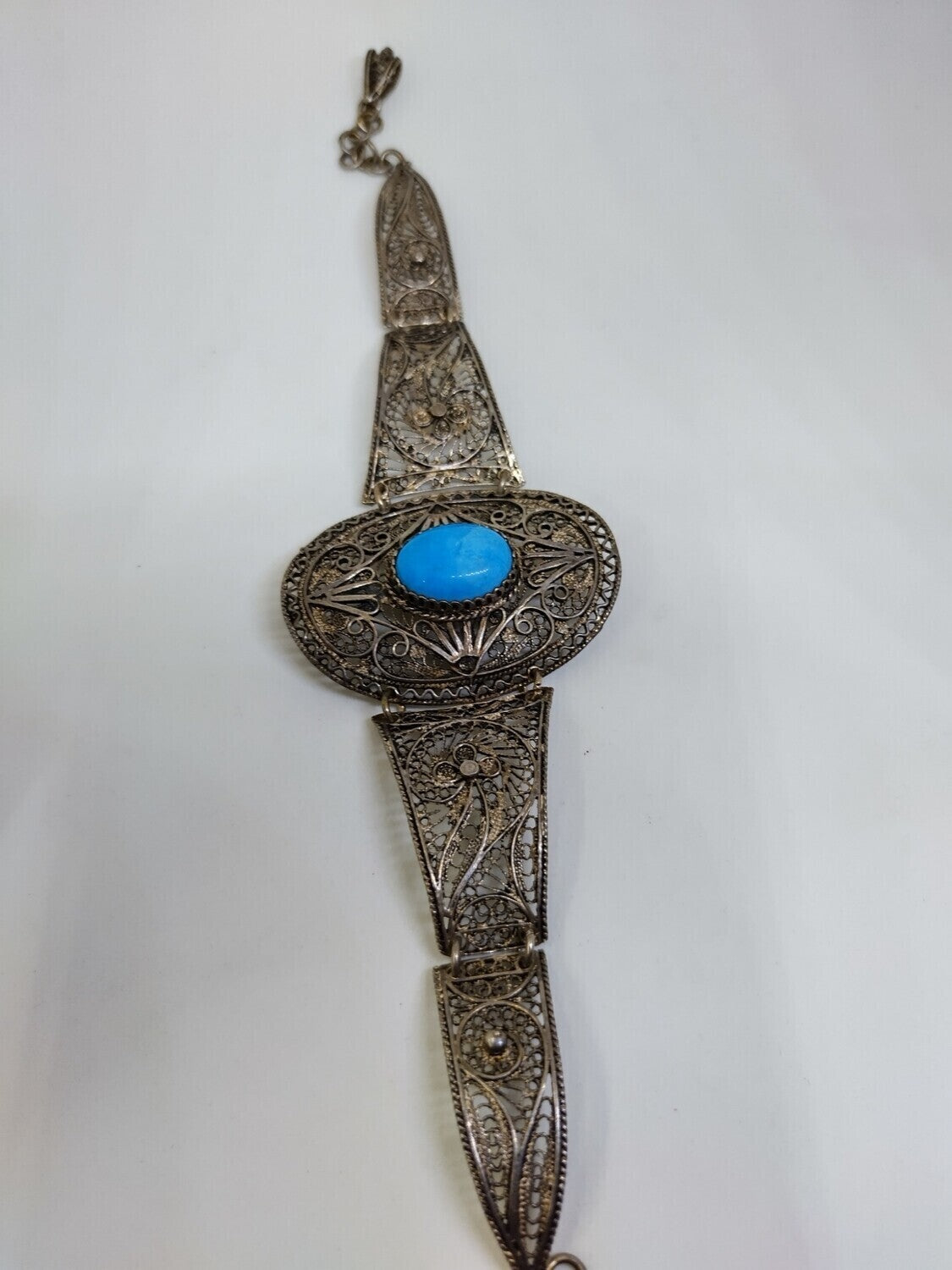 Curious special but unique looks old but is new