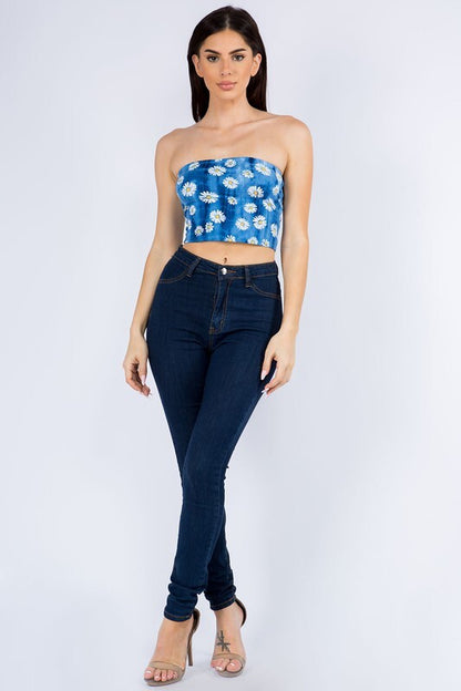 ​OFF SHOULDER TIE DYE AND DAISY PRINTED TUBE TOP.