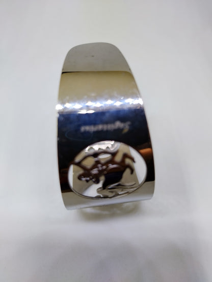 bracelet with zodiac symbols