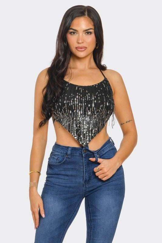SEQUIN TOP WITH FRINGES AT THE OPEN BACK.