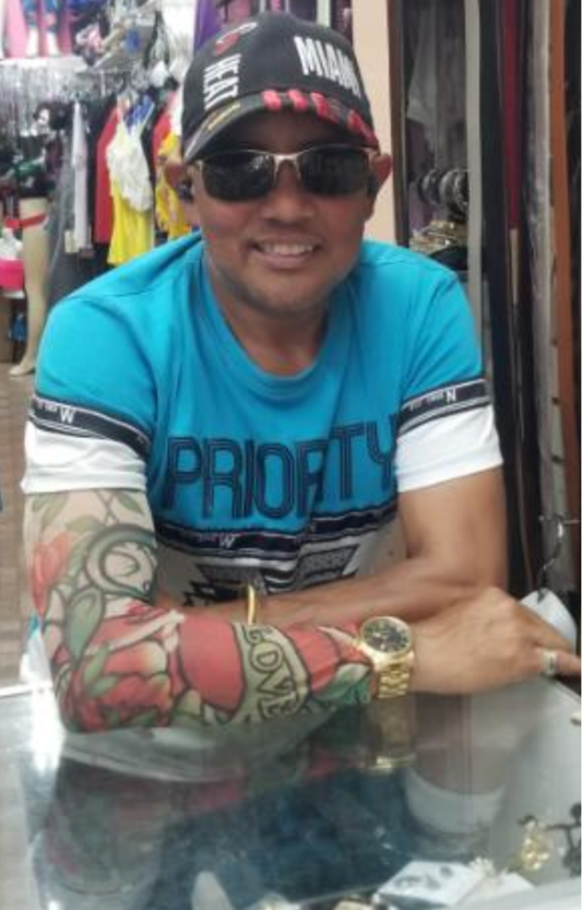 Tattoo on fabric designs for occasion .