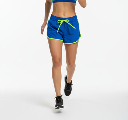 Short pants in varied colors for summer