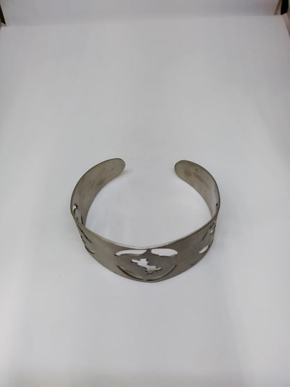 bracelet with zodiac symbols