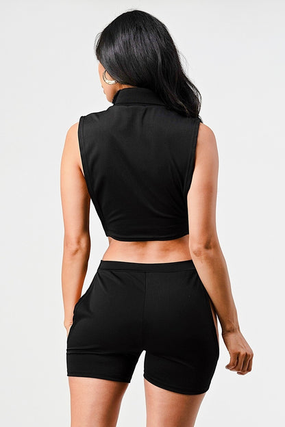 Conjunto de dos piezas en dos colores fucsia y negro