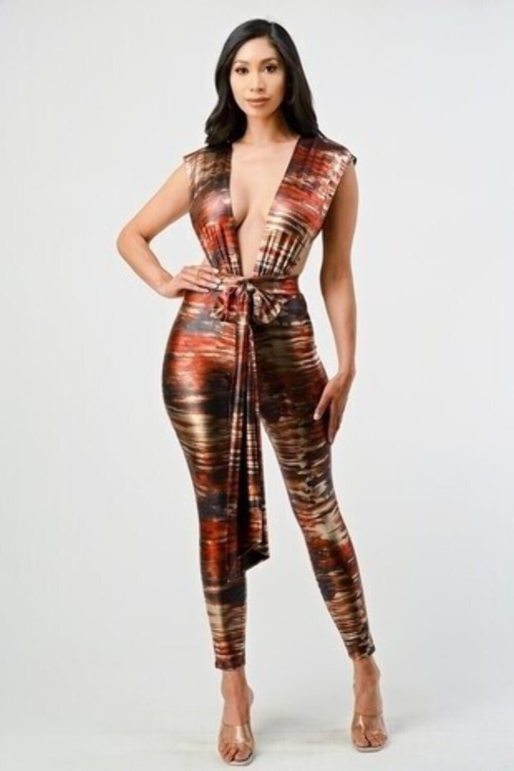 Jumpsuit in front and back cut