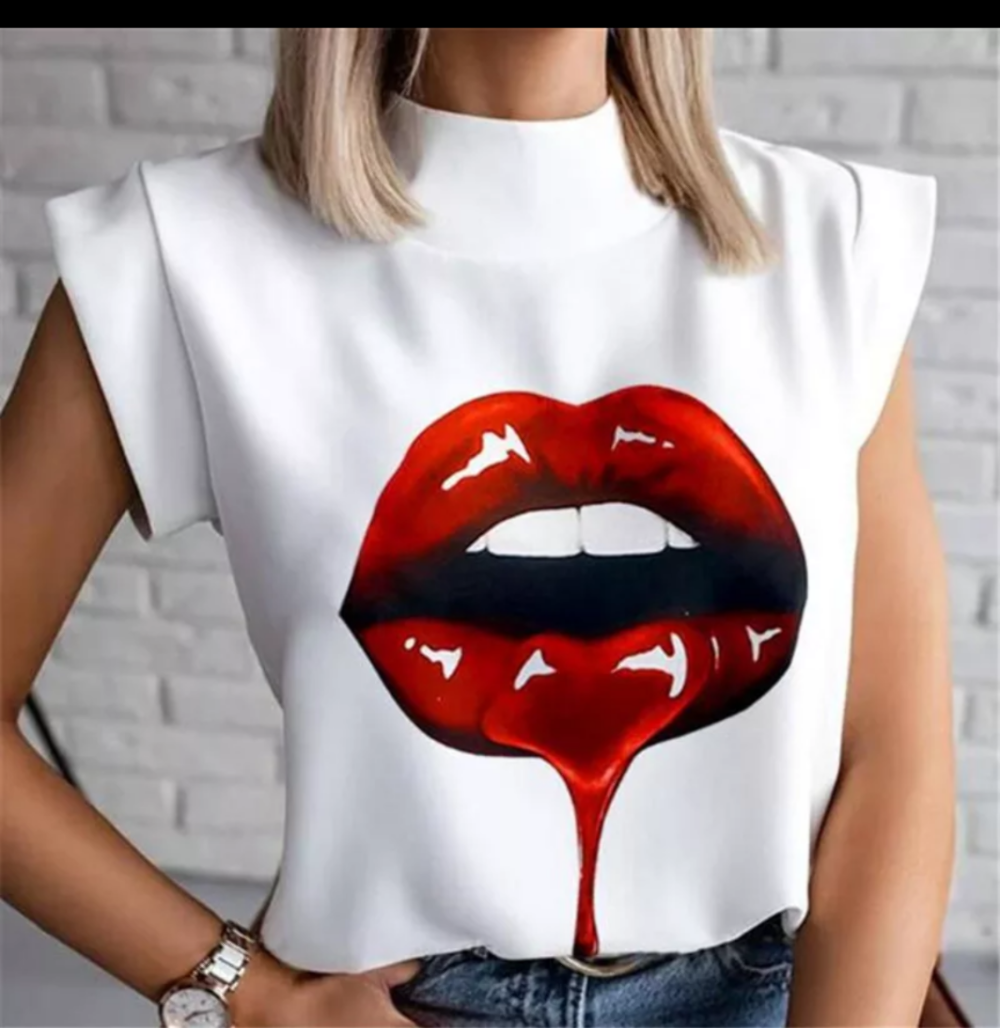 Top in white  top we  red Lip.