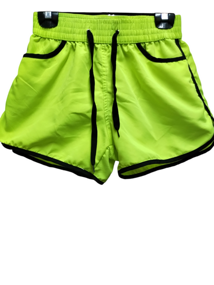 Short pants in varied colors for summer