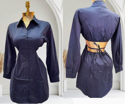 Vestido azul manga larga con de escote en la espalda