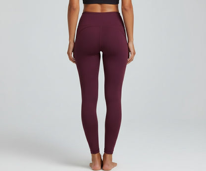 Expands sporty design with open sides