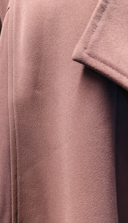 Formal wear blazer in combination with yes but on the sides 5