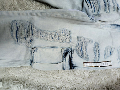 Cargo jeans with side pockets