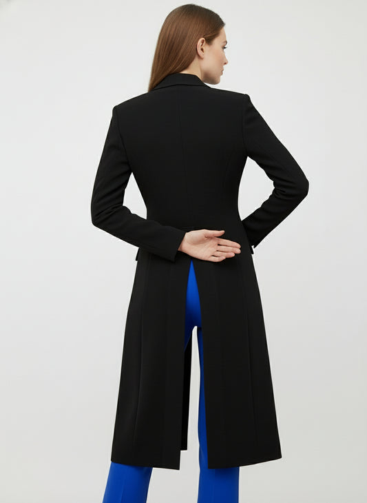 Blazer in solid black