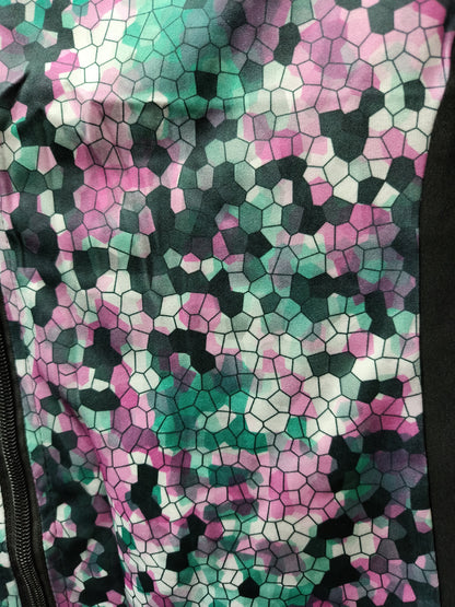 Long-sleeved sweater with zipper and colored front