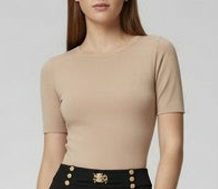 Plain Capri pants with facial design