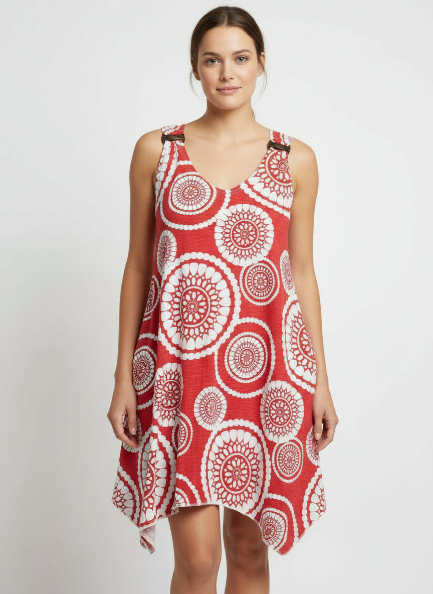 Printed blouse in different colors with a flared top