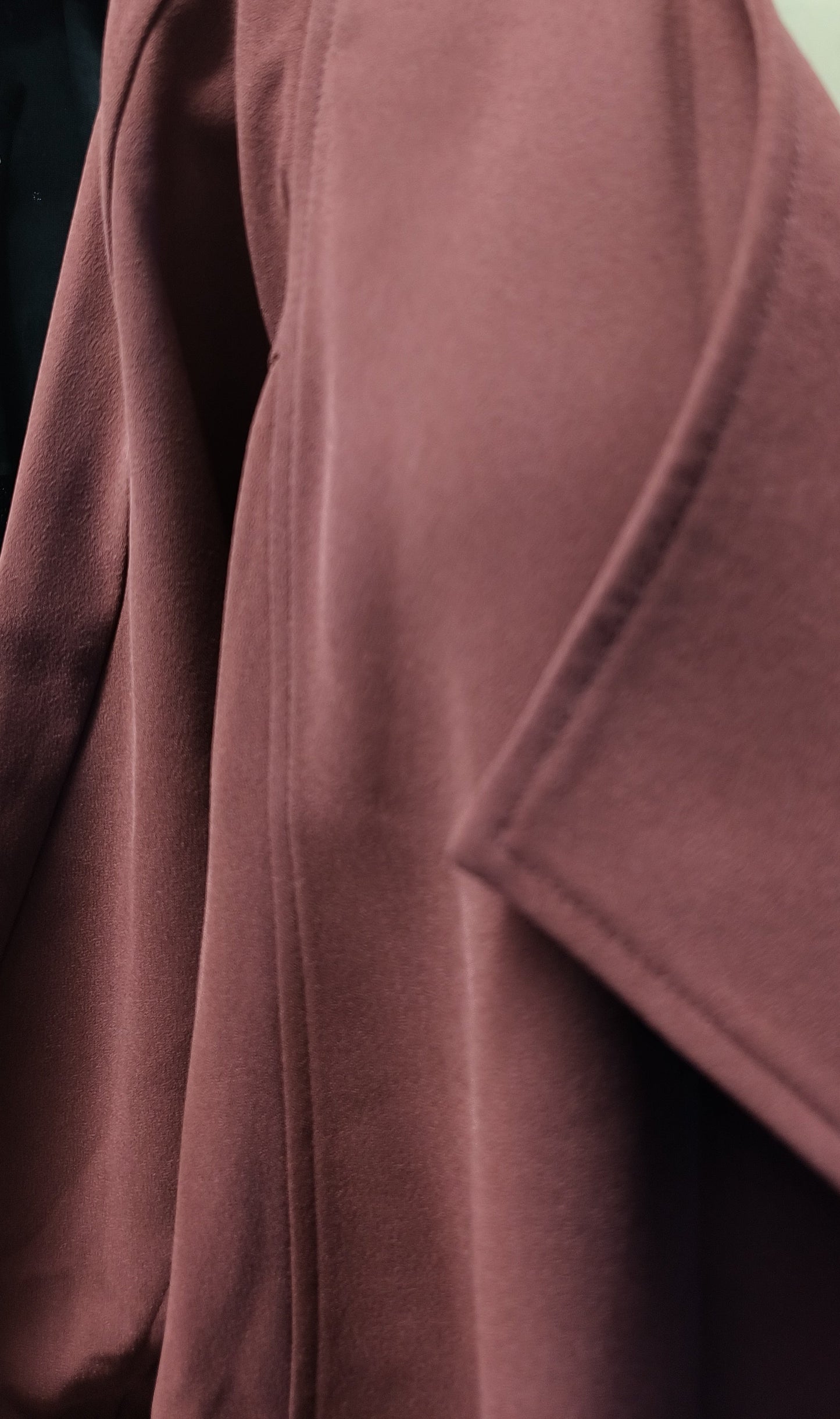 Formal wear blazer in combination with yes but on the sides 5