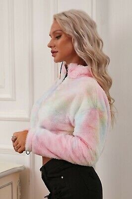 Tedy bear zip swatsrt with string at warm and cozy print